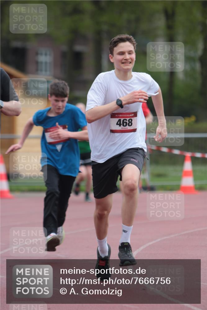 13.04.2025 - Hammer Lauf A. Gomolzig http://msf.ph/oto/7666756 13.04.2025 12:46:13 Ziel 273, 468, 728, 874, 1084, 1177, 1360 meine-sportfotos.de