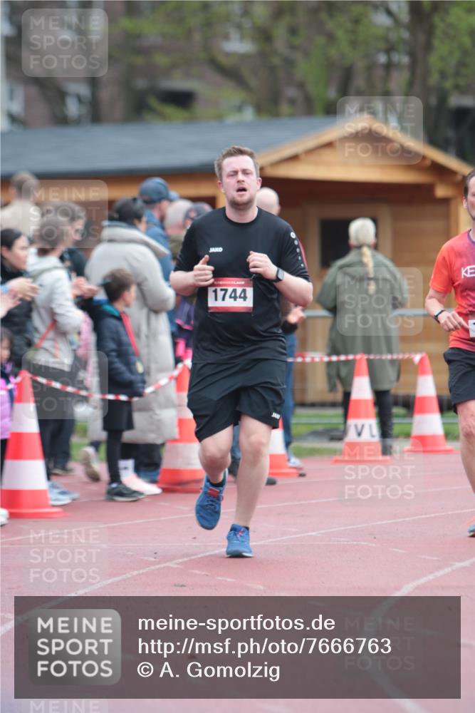 13.04.2025 - Hammer Lauf A. Gomolzig http://msf.ph/oto/7666763 13.04.2025 12:46:20 Ziel 273, 745, 874, 1177, 1245, 1360, 1366, 1744 meine-sportfotos.de