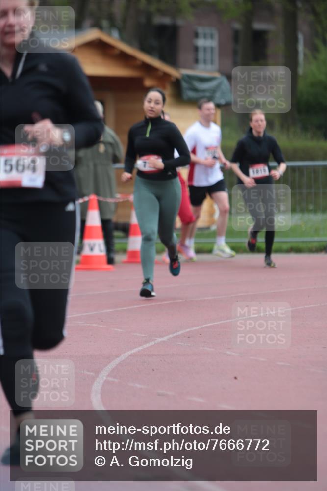 13.04.2025 - Hammer Lauf A. Gomolzig http://msf.ph/oto/7666772 13.04.2025 12:46:32 Ziel 1564, 1584, 1745, 1819 meine-sportfotos.de
