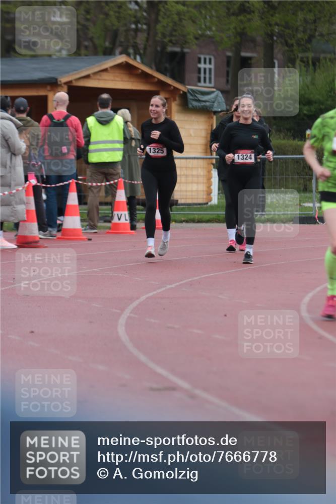 13.04.2025 - Hammer Lauf A. Gomolzig http://msf.ph/oto/7666778 13.04.2025 12:46:50 Ziel 862, 1007, 1150, 1324, 1325, 1973 meine-sportfotos.de