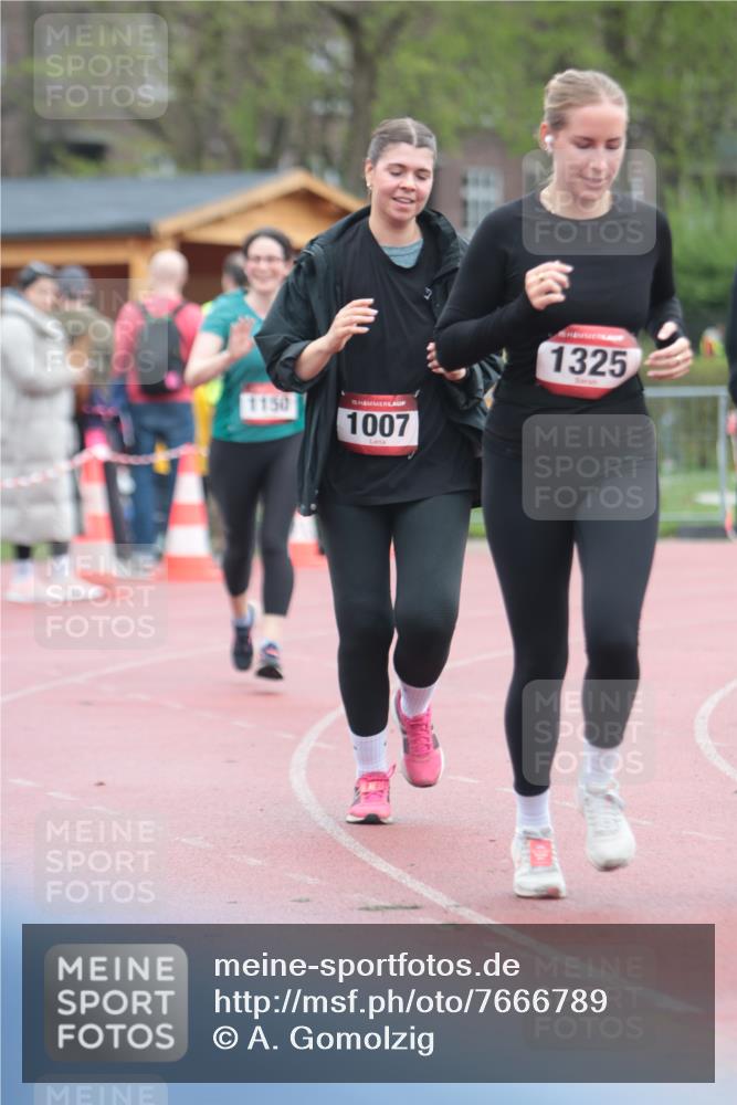 13.04.2025 - Hammer Lauf A. Gomolzig http://msf.ph/oto/7666789 13.04.2025 12:46:55 Ziel 1007, 1150, 1324, 1325 meine-sportfotos.de