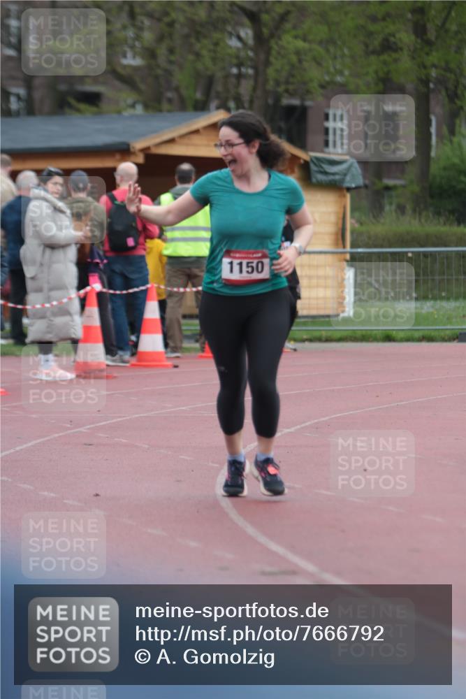 13.04.2025 - Hammer Lauf A. Gomolzig http://msf.ph/oto/7666792 13.04.2025 12:46:57 Ziel 333, 1007, 1150, 1974 meine-sportfotos.de
