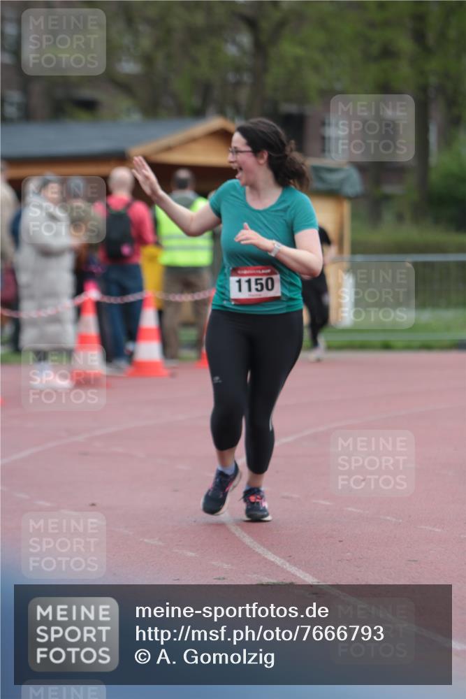 13.04.2025 - Hammer Lauf A. Gomolzig http://msf.ph/oto/7666793 13.04.2025 12:46:57 Ziel 333, 1007, 1150, 1974 meine-sportfotos.de