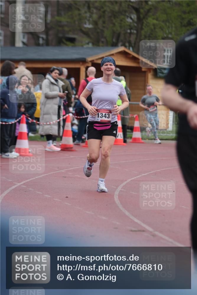 13.04.2025 - Hammer Lauf A. Gomolzig http://msf.ph/oto/7666810 13.04.2025 12:47:11 Ziel 604, 950, 1088, 1174, 1343, 1346, 1802 meine-sportfotos.de
