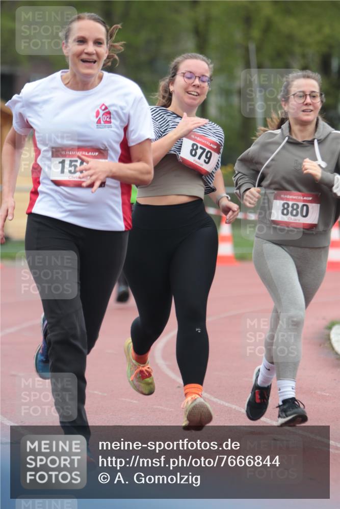 13.04.2025 - Hammer Lauf A. Gomolzig http://msf.ph/oto/7666844 13.04.2025 12:47:45 Ziel 228, 879, 880, 1569, 1570 meine-sportfotos.de