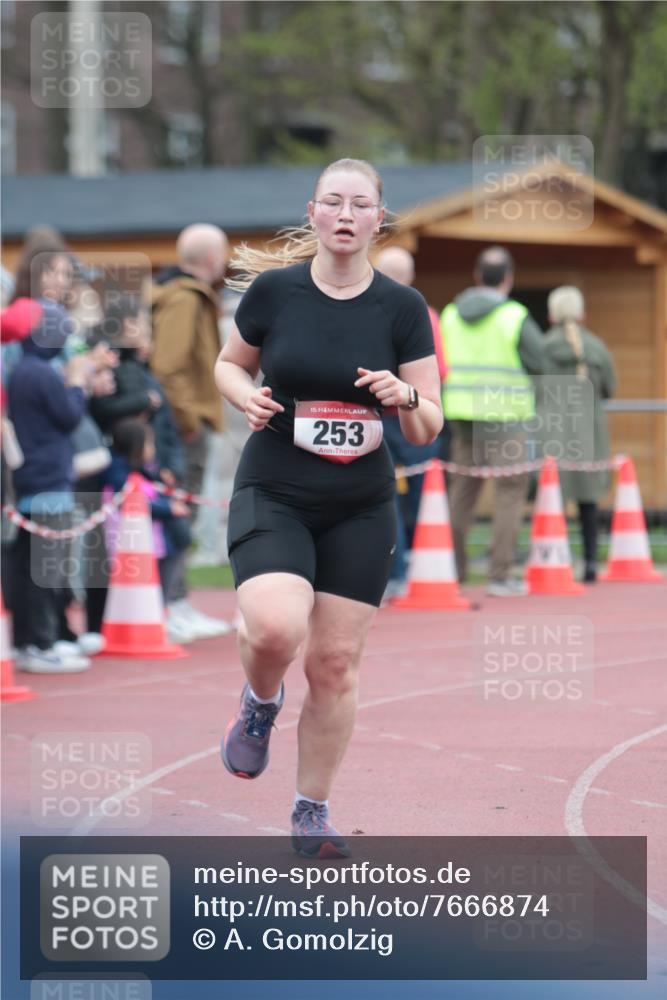 13.04.2025 - Hammer Lauf A. Gomolzig http://msf.ph/oto/7666874 13.04.2025 12:48:21 Ziel 253, 1751 meine-sportfotos.de