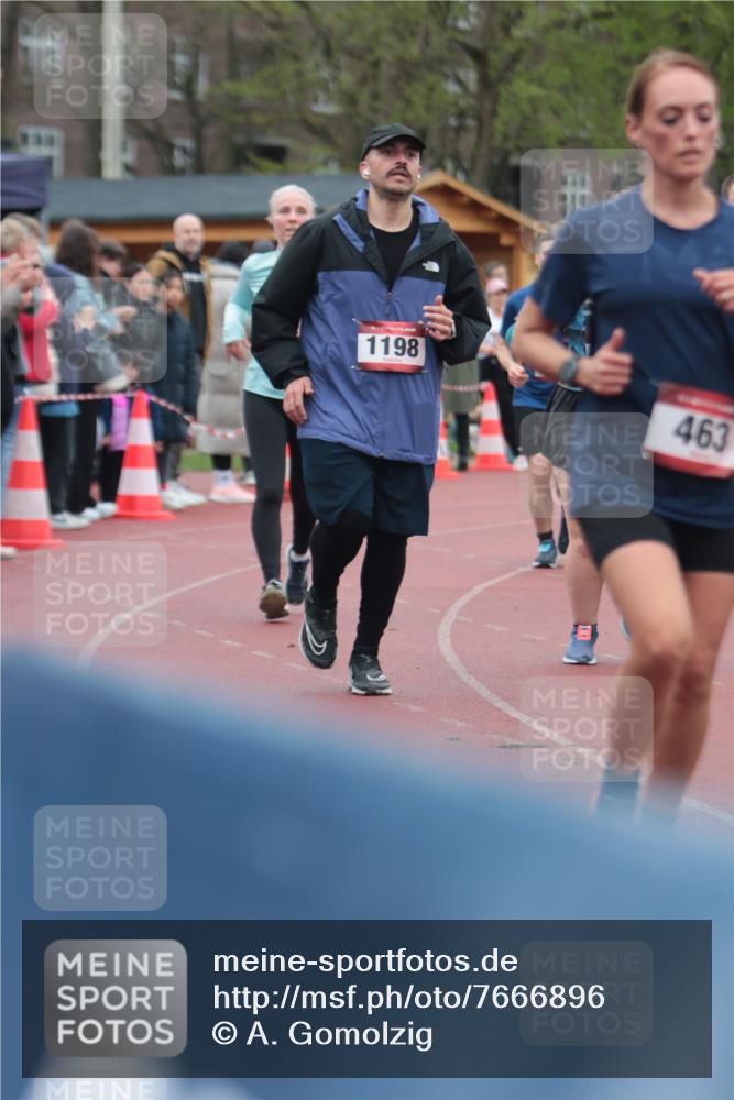 13.04.2025 - Hammer Lauf A. Gomolzig http://msf.ph/oto/7666896 13.04.2025 12:48:43 Ziel 154, 463, 464, 514, 961, 1173, 1198, 1202, 1373, 1374, 1844, 1899 meine-sportfotos.de