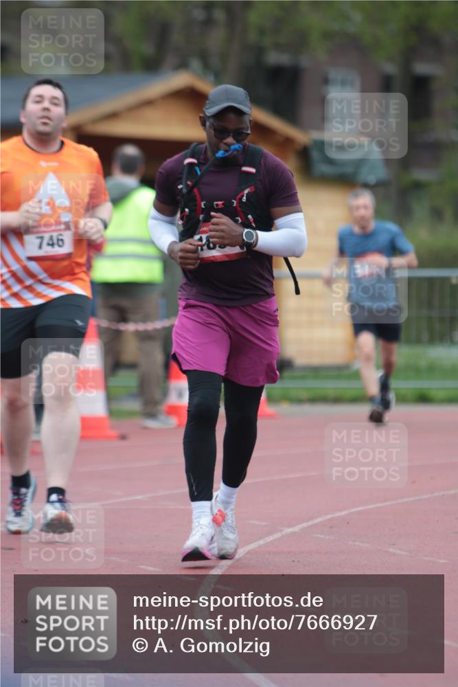 13.04.2025 - Hammer Lauf A. Gomolzig http://msf.ph/oto/7666927 13.04.2025 12:49:22 Ziel 746, 1783, 1898 meine-sportfotos.de