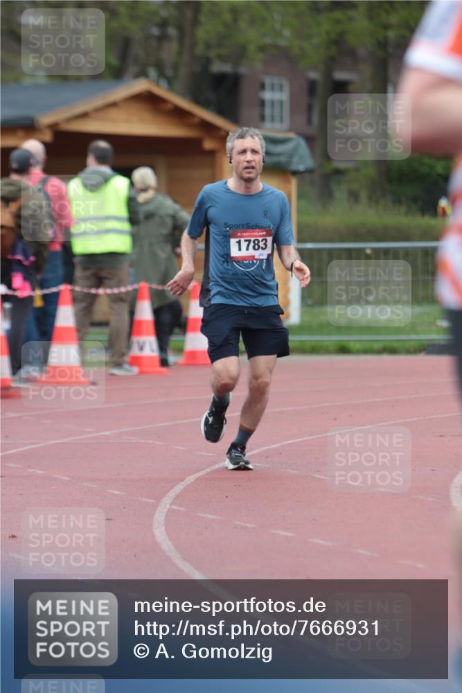 13.04.2025 - Hammer Lauf A. Gomolzig http://msf.ph/oto/7666931 13.04.2025 12:49:26 Ziel 746, 1783, 1898 meine-sportfotos.de