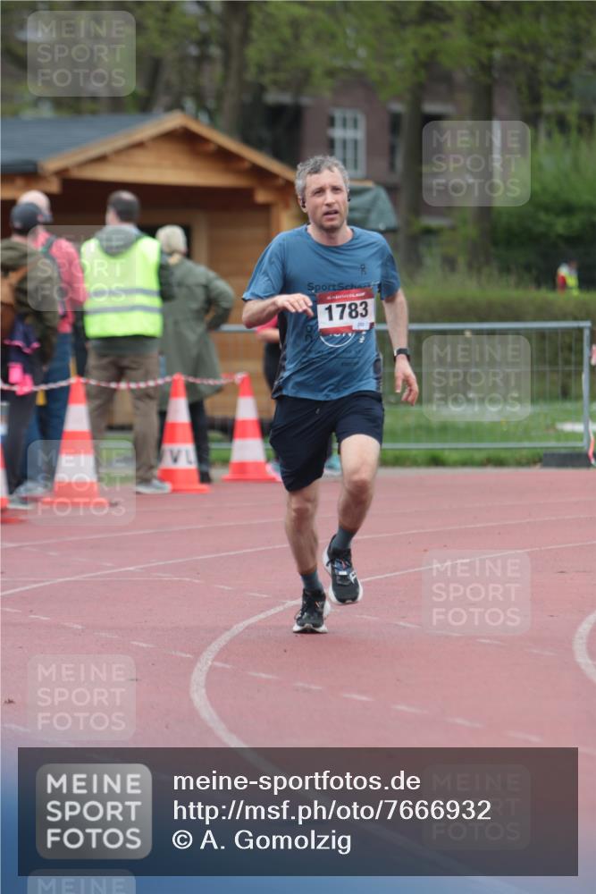13.04.2025 - Hammer Lauf A. Gomolzig http://msf.ph/oto/7666932 13.04.2025 12:49:27 Ziel 746, 1783 meine-sportfotos.de