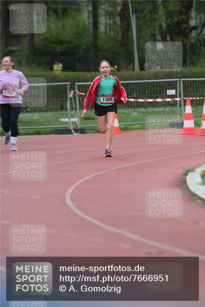 13.04.2025 - Hammer Lauf A. Gomolzig http://msf.ph/oto/7666951 13.04.2025 12:49:54 Ziel 998, 1305, 1707 meine-sportfotos.de