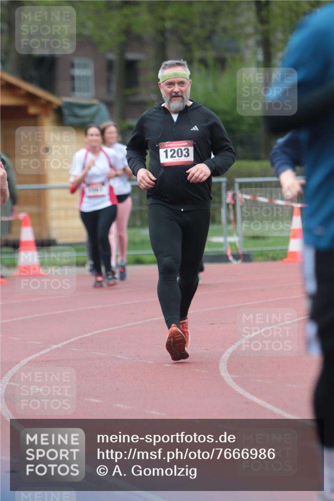13.04.2025 - Hammer Lauf A. Gomolzig http://msf.ph/oto/7666986 13.04.2025 12:50:10 Ziel 576, 876, 997, 1203, 1298, 1561, 1579 meine-sportfotos.de