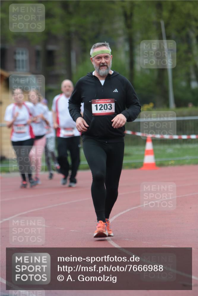 13.04.2025 - Hammer Lauf A. Gomolzig http://msf.ph/oto/7666988 13.04.2025 12:50:11 Ziel 576, 876, 1203, 1298, 1561, 1579, 1901 meine-sportfotos.de