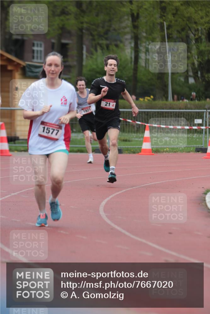 13.04.2025 - Hammer Lauf A. Gomolzig http://msf.ph/oto/7667020 13.04.2025 12:50:45 Ziel 21, 1563, 1577, 1610, 1921 meine-sportfotos.de