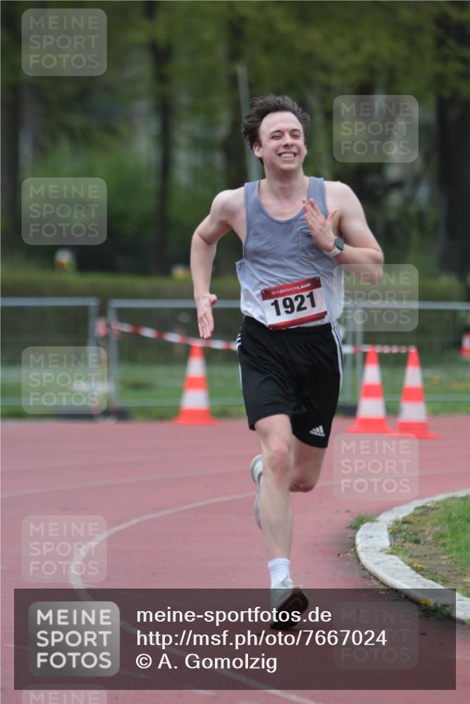 13.04.2025 - Hammer Lauf A. Gomolzig http://msf.ph/oto/7667024 13.04.2025 12:50:50 Ziel 1267, 1275, 1921 meine-sportfotos.de