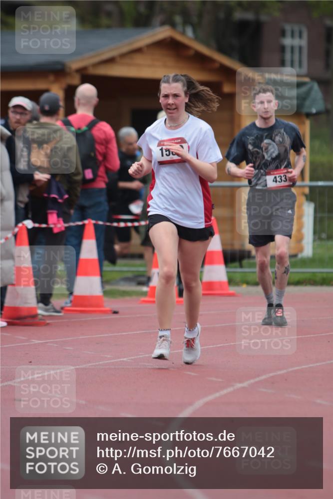 13.04.2025 - Hammer Lauf A. Gomolzig http://msf.ph/oto/7667042 13.04.2025 12:51:06 Ziel 234, 433, 1257, 1589 meine-sportfotos.de