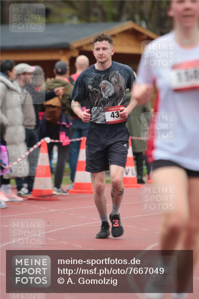 13.04.2025 - Hammer Lauf A. Gomolzig http://msf.ph/oto/7667049 13.04.2025 12:51:09 Ziel 234, 256, 306, 433, 1589, 1917 meine-sportfotos.de