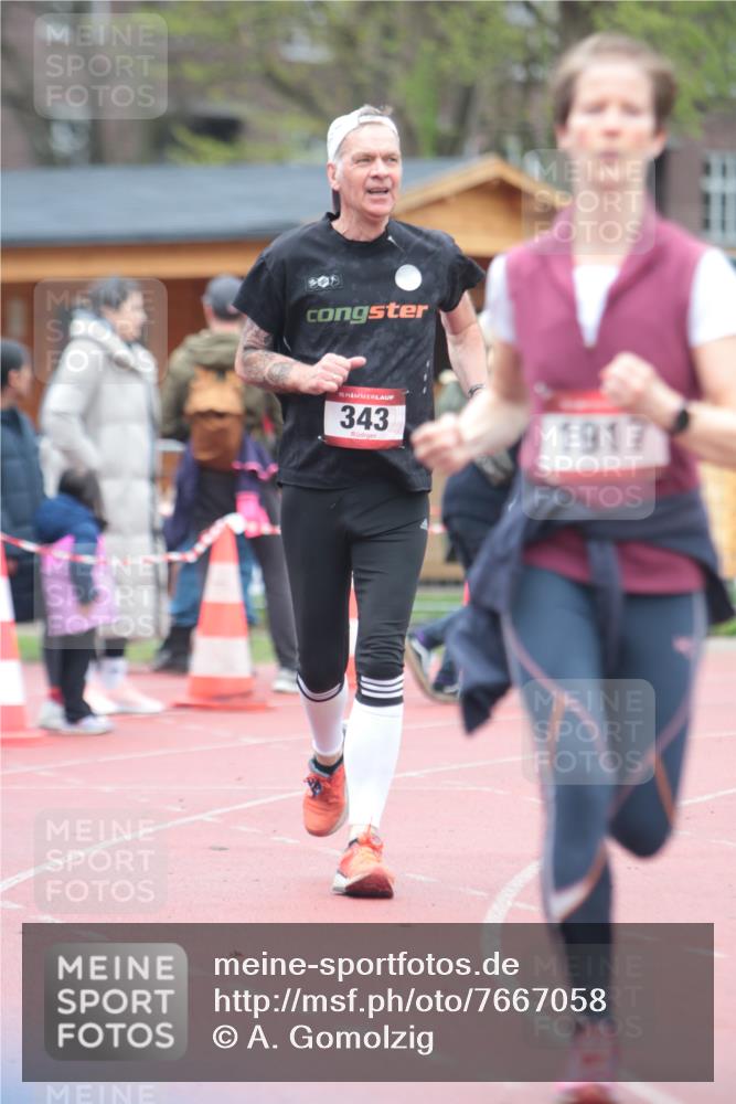 13.04.2025 - Hammer Lauf A. Gomolzig http://msf.ph/oto/7667058 13.04.2025 12:51:18 Ziel 256, 343, 1917 meine-sportfotos.de