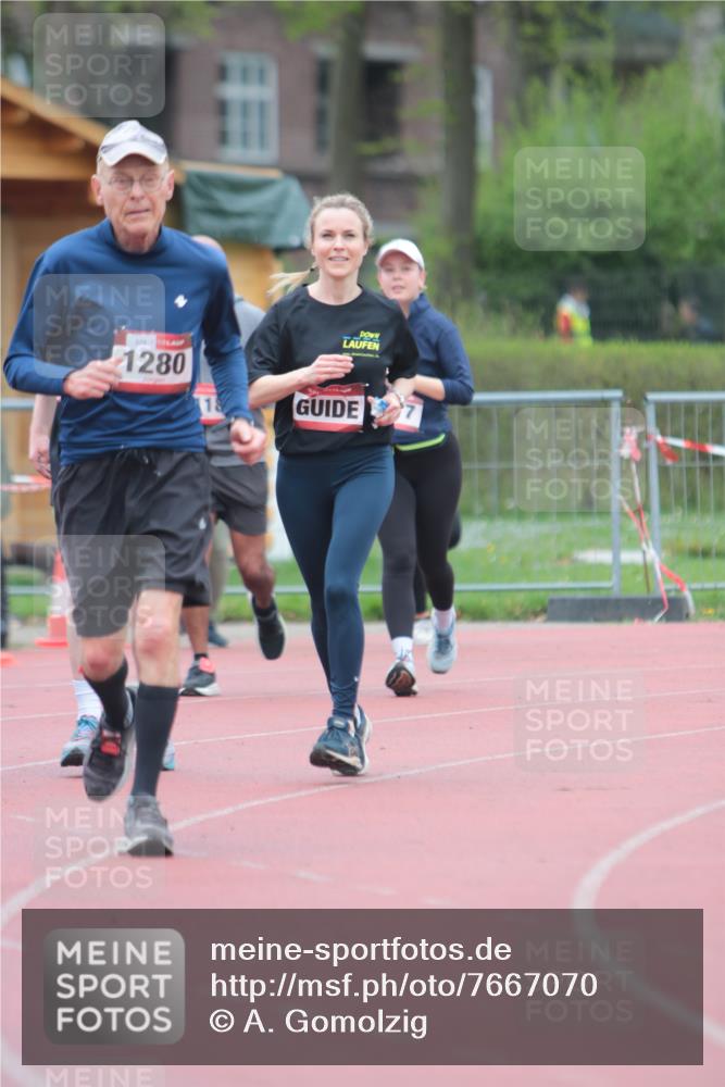 13.04.2025 - Hammer Lauf A. Gomolzig http://msf.ph/oto/7667070 13.04.2025 12:51:34 Ziel 109, 980, 1049, 1117, 1118, 1280, 1560 meine-sportfotos.de