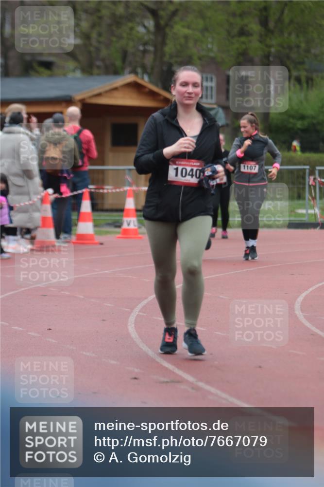 13.04.2025 - Hammer Lauf A. Gomolzig http://msf.ph/oto/7667079 13.04.2025 12:51:44 Ziel 109, 980, 1040, 1107, 1108, 1117, 1118, 1862 meine-sportfotos.de