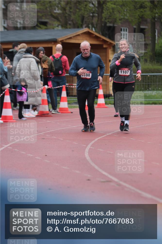 13.04.2025 - Hammer Lauf A. Gomolzig http://msf.ph/oto/7667083 13.04.2025 12:51:46 Ziel 674, 1040, 1107, 1108 meine-sportfotos.de