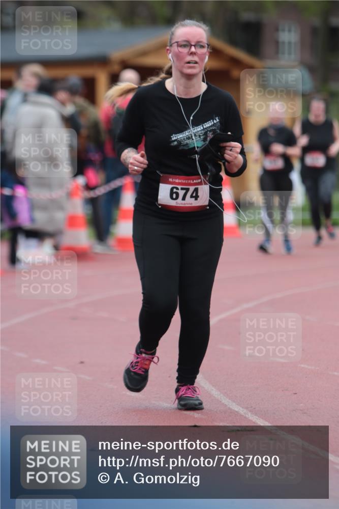 13.04.2025 - Hammer Lauf A. Gomolzig http://msf.ph/oto/7667090 13.04.2025 12:51:53 Ziel 294, 556, 674 meine-sportfotos.de