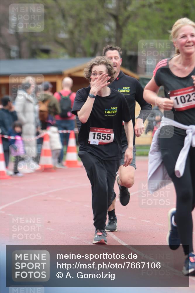 13.04.2025 - Hammer Lauf A. Gomolzig http://msf.ph/oto/7667106 13.04.2025 12:52:07 Ziel 1022, 1023, 1317, 1555 meine-sportfotos.de