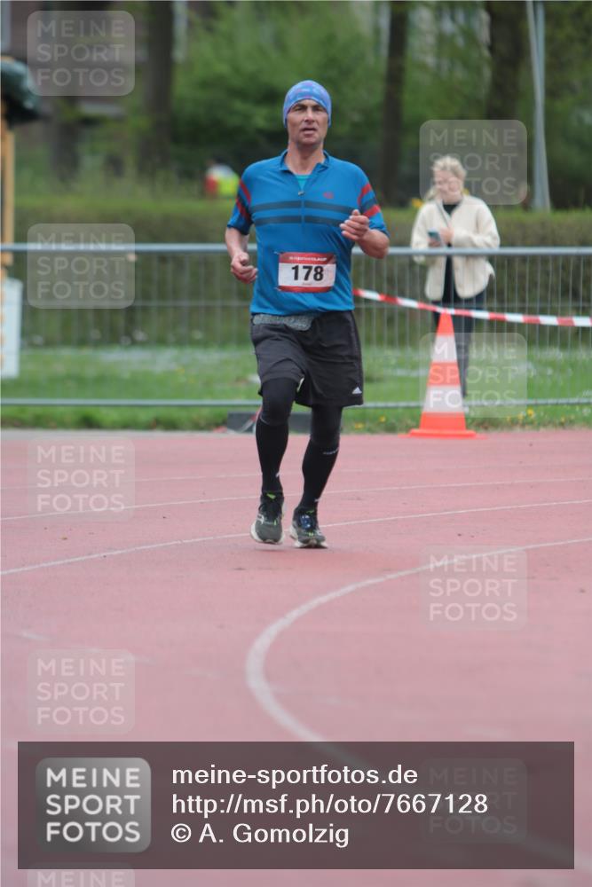 13.04.2025 - Hammer Lauf A. Gomolzig http://msf.ph/oto/7667128 13.04.2025 12:52:36 Ziel 178, 220, 1950 meine-sportfotos.de