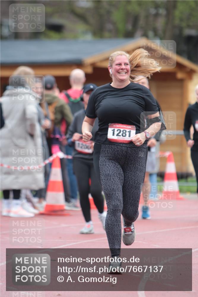 13.04.2025 - Hammer Lauf A. Gomolzig http://msf.ph/oto/7667137 13.04.2025 12:52:58 Ziel 572, 615, 1200, 1281 meine-sportfotos.de
