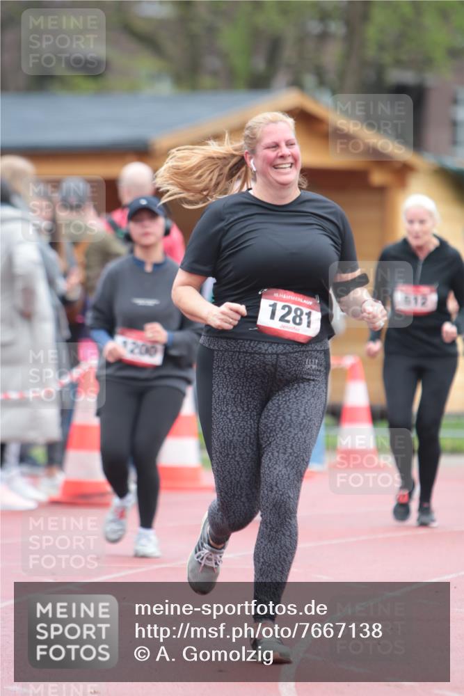 13.04.2025 - Hammer Lauf A. Gomolzig http://msf.ph/oto/7667138 13.04.2025 12:52:59 Ziel 513, 572, 615, 1200, 1281 meine-sportfotos.de
