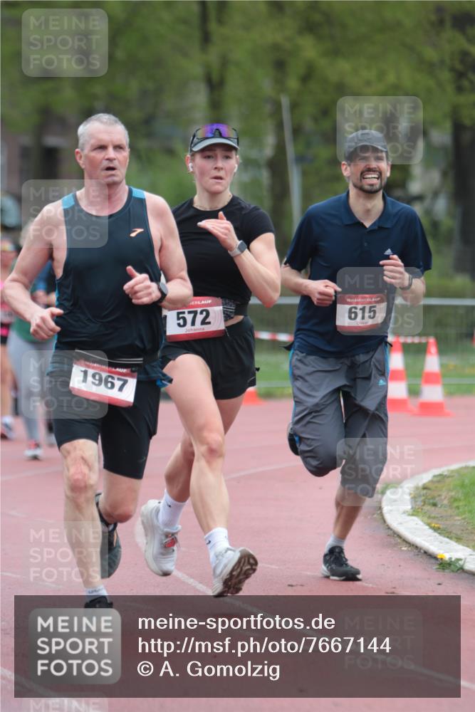 13.04.2025 - Hammer Lauf A. Gomolzig http://msf.ph/oto/7667144 13.04.2025 12:53:05 Ziel 186, 512, 513, 572, 615, 773, 986, 1002, 1200 meine-sportfotos.de