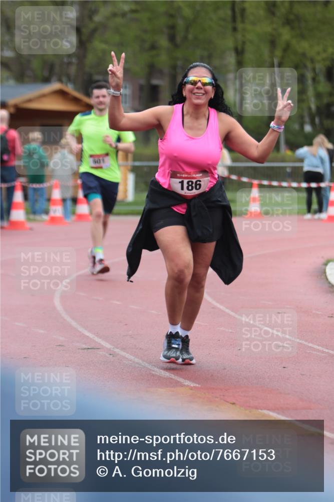 13.04.2025 - Hammer Lauf A. Gomolzig http://msf.ph/oto/7667153 13.04.2025 12:53:13 Ziel 186, 601, 773 meine-sportfotos.de