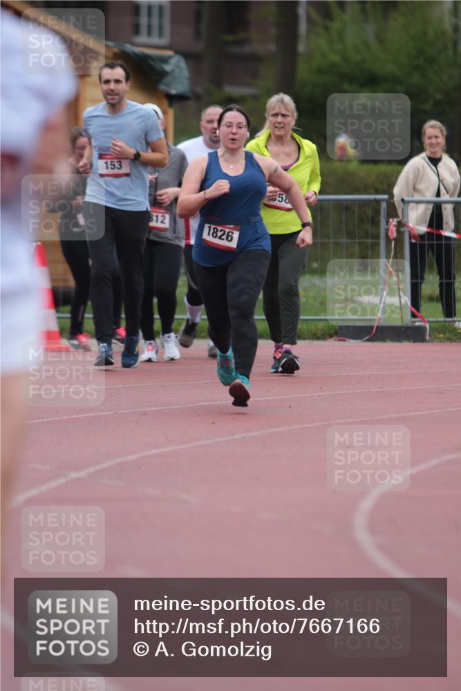13.04.2025 - Hammer Lauf A. Gomolzig http://msf.ph/oto/7667166 13.04.2025 12:53:31 Ziel 553, 1064, 1776, 1826 meine-sportfotos.de