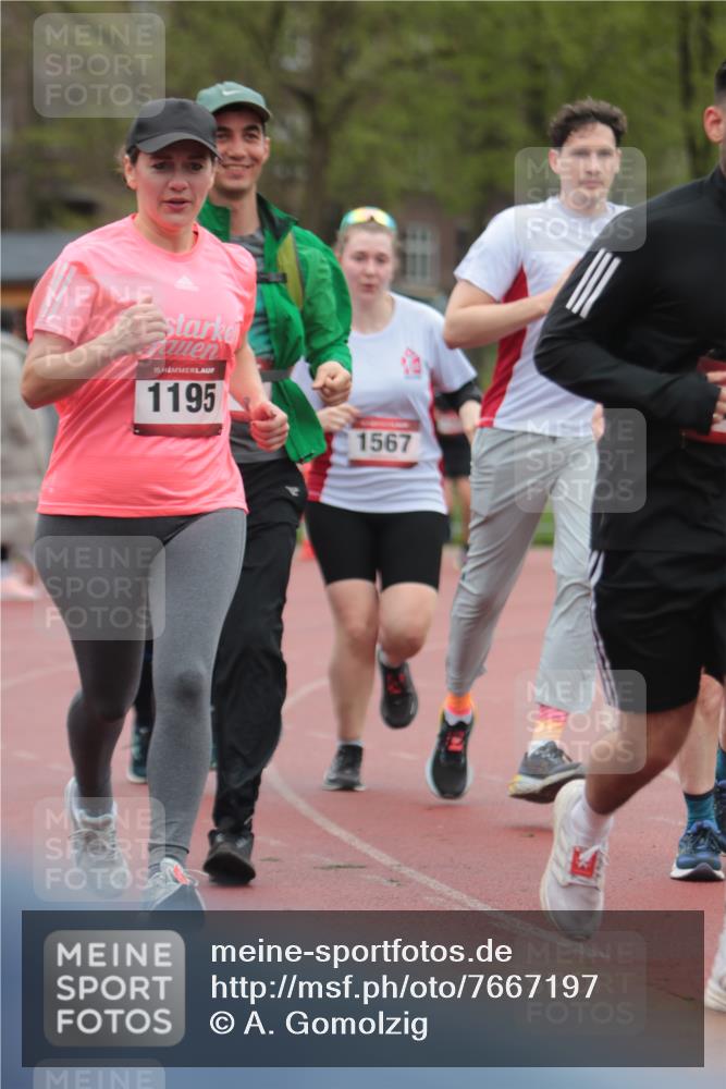 13.04.2025 - Hammer Lauf A. Gomolzig http://msf.ph/oto/7667197 13.04.2025 12:53:58 Ziel 670, 756, 858, 1567, 1571, 1572 meine-sportfotos.de