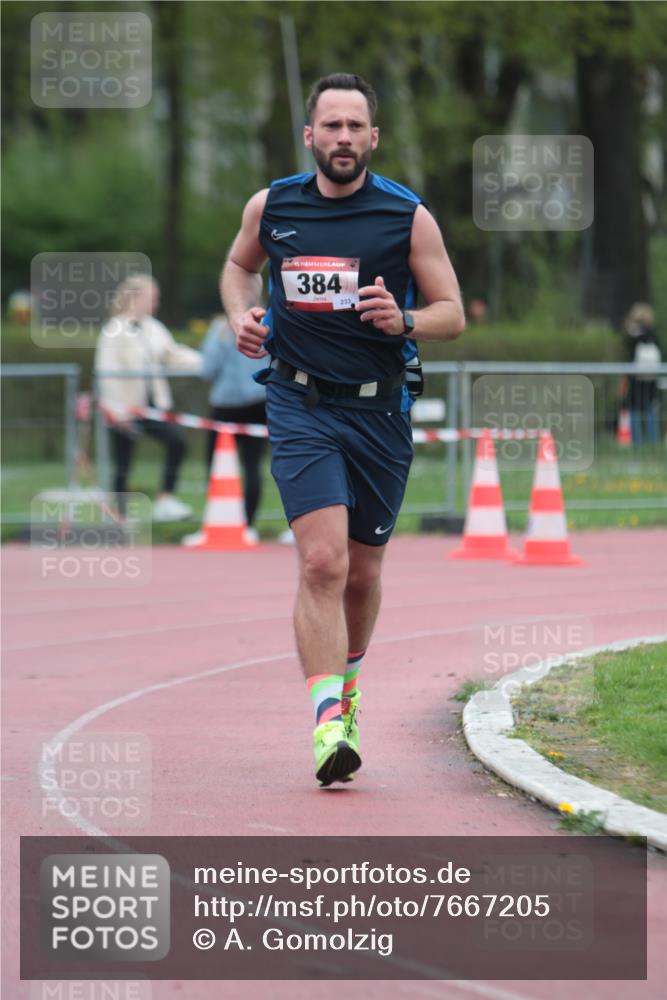 13.04.2025 - Hammer Lauf A. Gomolzig http://msf.ph/oto/7667205 13.04.2025 12:54:09 Ziel 384, 1808 meine-sportfotos.de