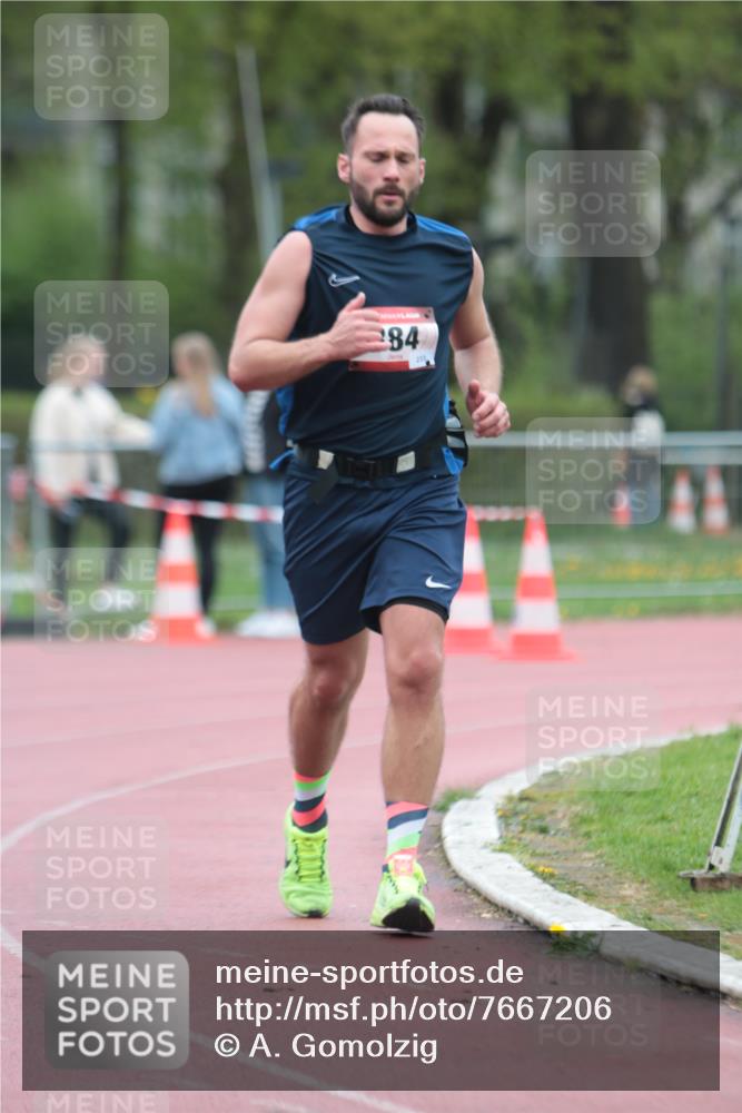 13.04.2025 - Hammer Lauf A. Gomolzig http://msf.ph/oto/7667206 13.04.2025 12:54:10 Ziel 384, 1808 meine-sportfotos.de