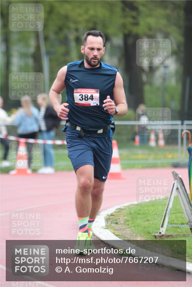 13.04.2025 - Hammer Lauf A. Gomolzig http://msf.ph/oto/7667207 13.04.2025 12:54:10 Ziel 384, 1808 meine-sportfotos.de