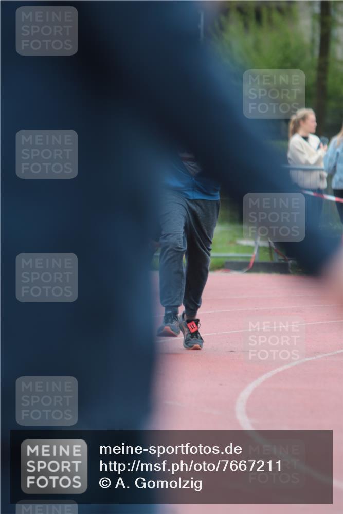 13.04.2025 - Hammer Lauf A. Gomolzig http://msf.ph/oto/7667211 13.04.2025 12:54:17 Ziel 1194, 1738 meine-sportfotos.de
