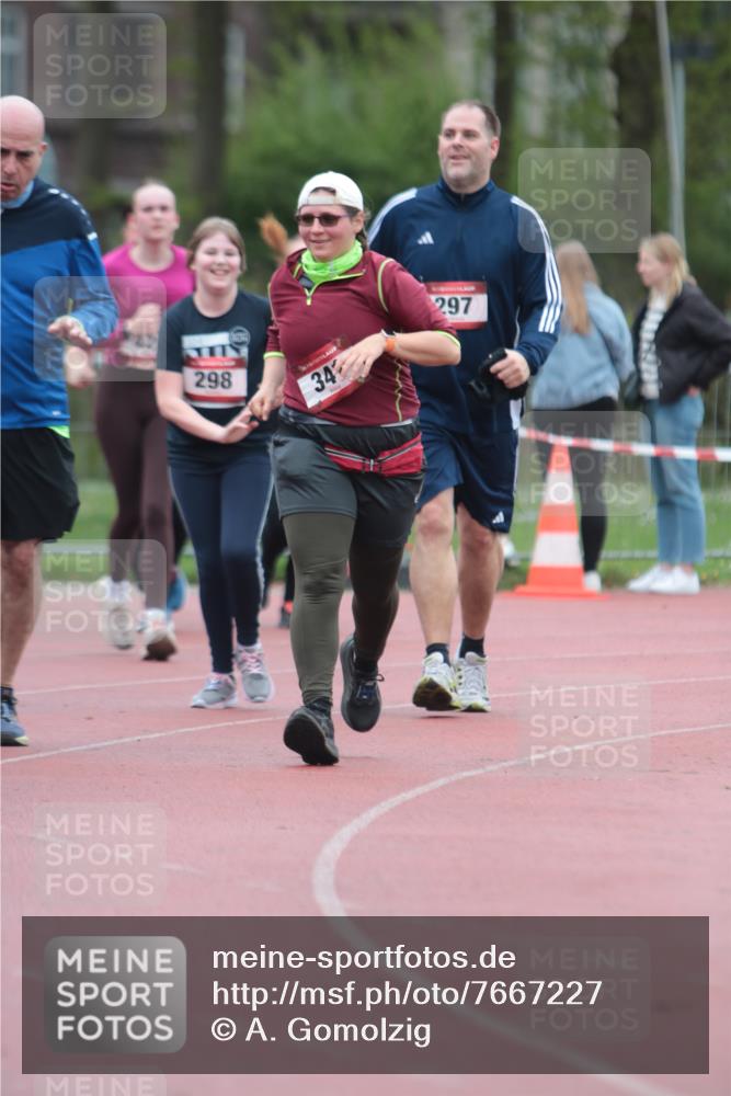 13.04.2025 - Hammer Lauf A. Gomolzig http://msf.ph/oto/7667227 13.04.2025 12:54:27 Ziel 200, 201, 297, 298, 341, 342, 689, 1237, 1559, 1582 meine-sportfotos.de