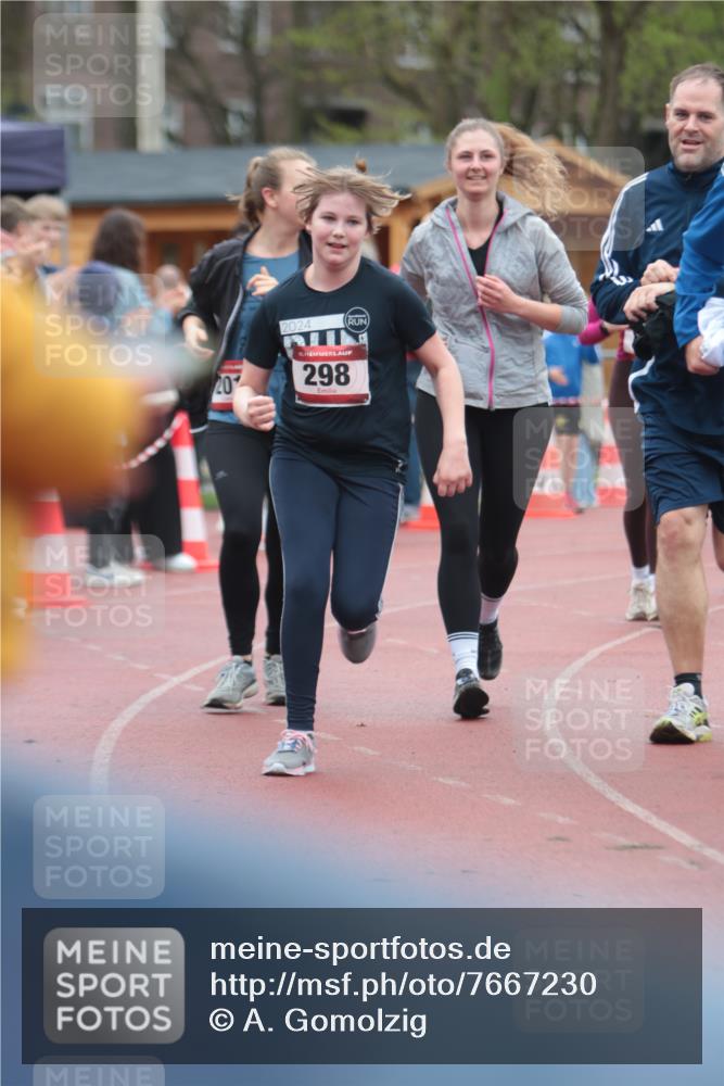 13.04.2025 - Hammer Lauf A. Gomolzig http://msf.ph/oto/7667230 13.04.2025 12:54:32 Ziel 200, 201, 297, 298, 341, 342, 426, 689, 1048, 1559, 1582, 1604 meine-sportfotos.de