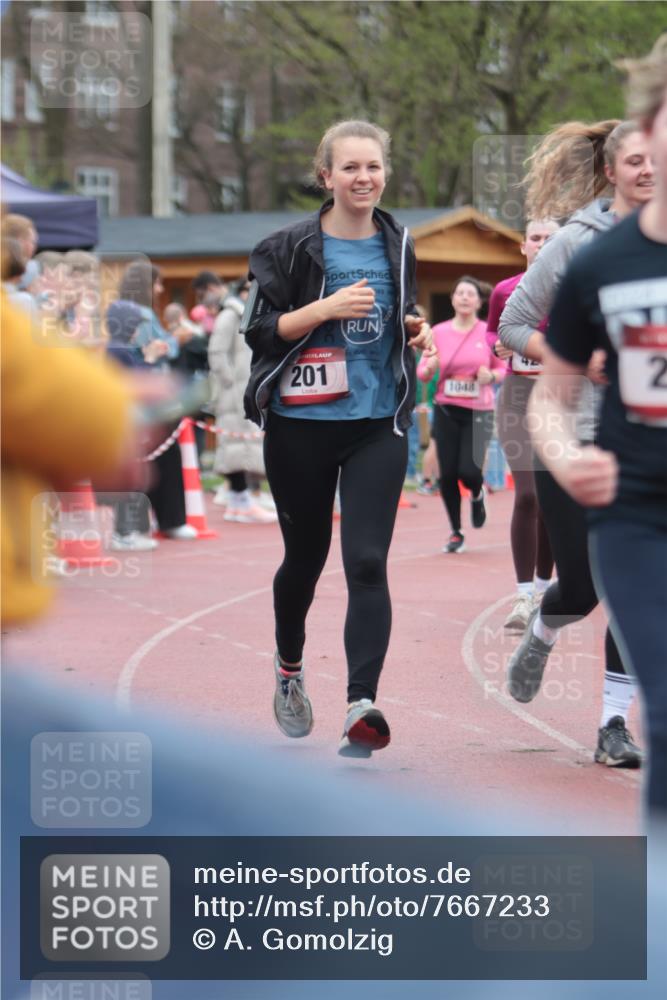 13.04.2025 - Hammer Lauf A. Gomolzig http://msf.ph/oto/7667233 13.04.2025 12:54:34 Ziel 200, 201, 341, 342, 426, 689, 1048, 1559, 1582, 1604 meine-sportfotos.de