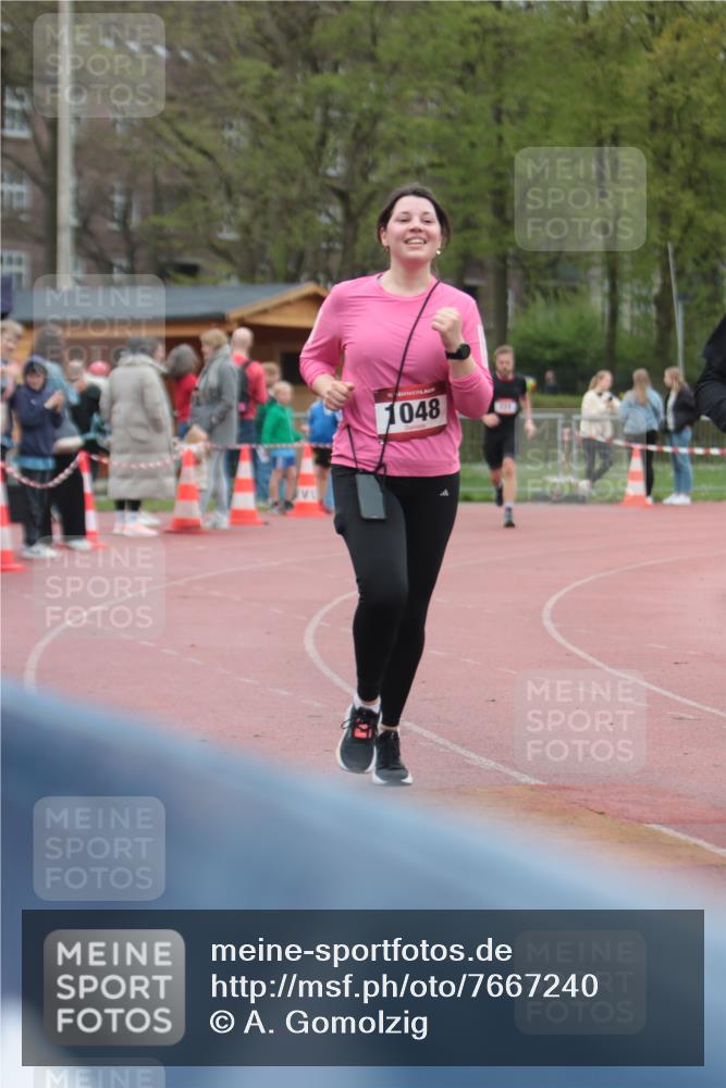 13.04.2025 - Hammer Lauf A. Gomolzig http://msf.ph/oto/7667240 13.04.2025 12:54:39 Ziel 231, 426, 1048, 1604 meine-sportfotos.de