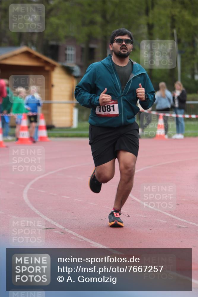 13.04.2025 - Hammer Lauf A. Gomolzig http://msf.ph/oto/7667257 13.04.2025 12:54:53 Ziel 19, 1081 meine-sportfotos.de