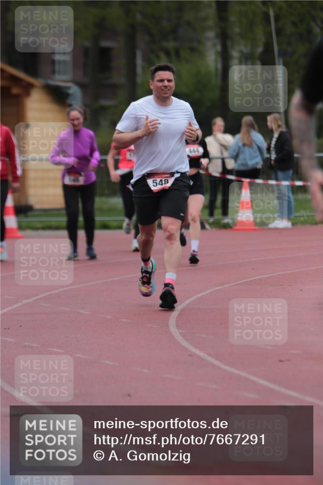 13.04.2025 - Hammer Lauf A. Gomolzig http://msf.ph/oto/7667291 13.04.2025 12:55:59 Ziel 145, 322, 444, 548, 1772 meine-sportfotos.de