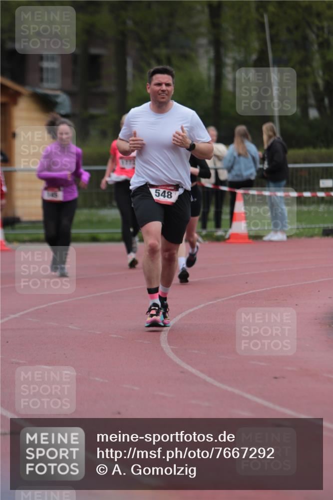 13.04.2025 - Hammer Lauf A. Gomolzig http://msf.ph/oto/7667292 13.04.2025 12:55:59 Ziel 145, 322, 444, 548, 1772 meine-sportfotos.de