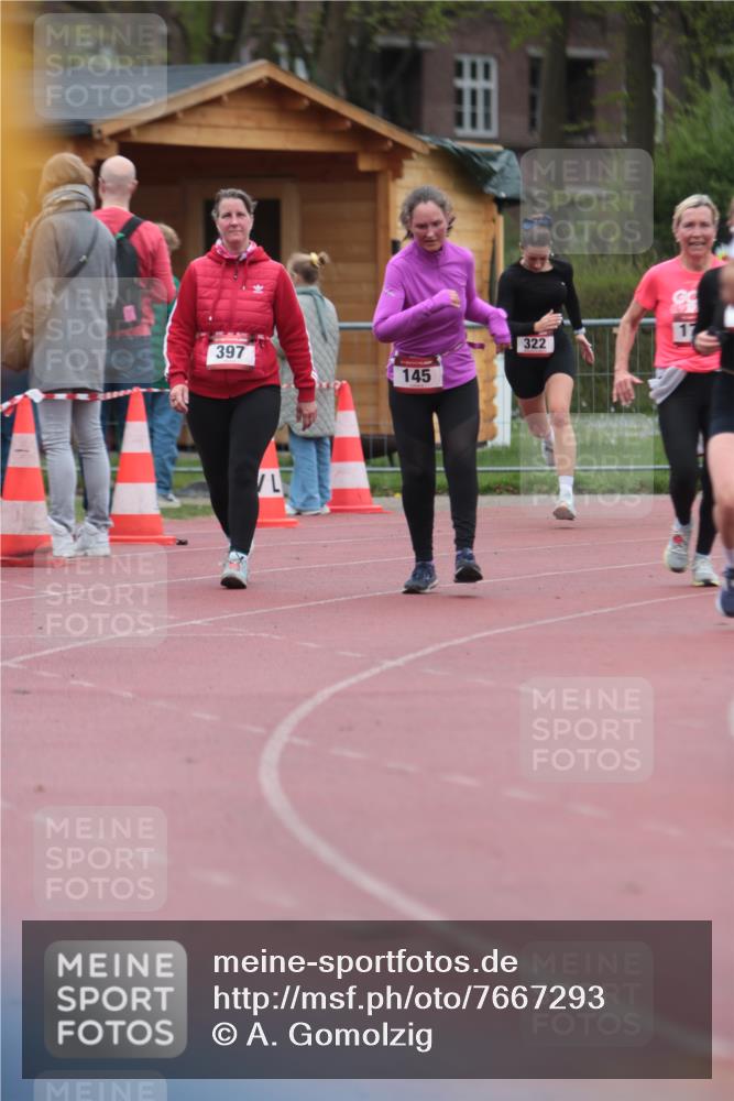 13.04.2025 - Hammer Lauf A. Gomolzig http://msf.ph/oto/7667293 13.04.2025 12:56:00 Ziel 145, 322, 444, 548, 1772 meine-sportfotos.de