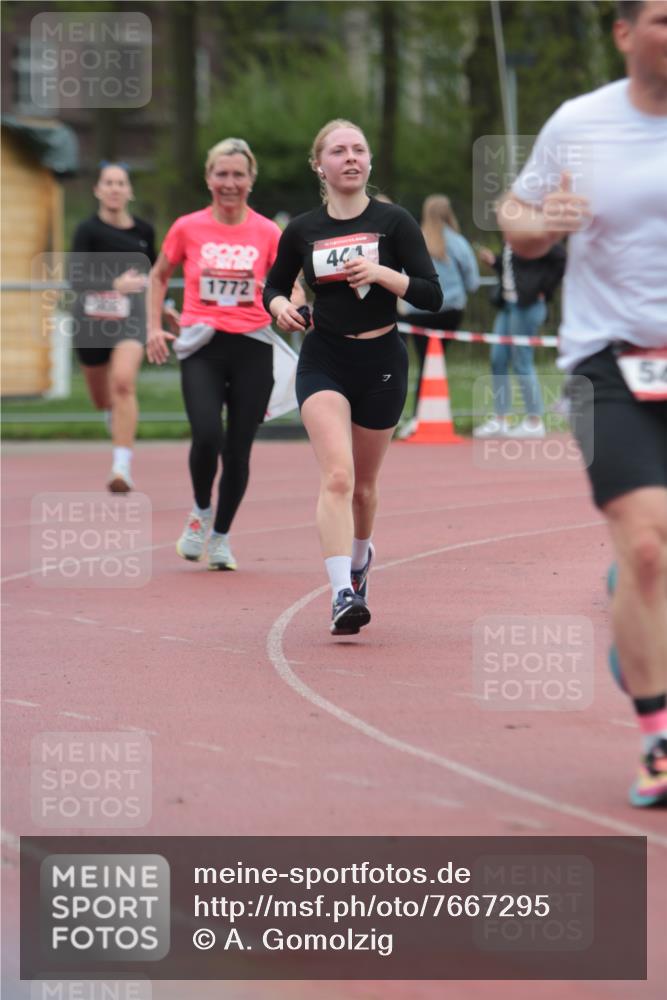 13.04.2025 - Hammer Lauf A. Gomolzig http://msf.ph/oto/7667295 13.04.2025 12:56:01 Ziel 145, 322, 444, 548, 1772 meine-sportfotos.de