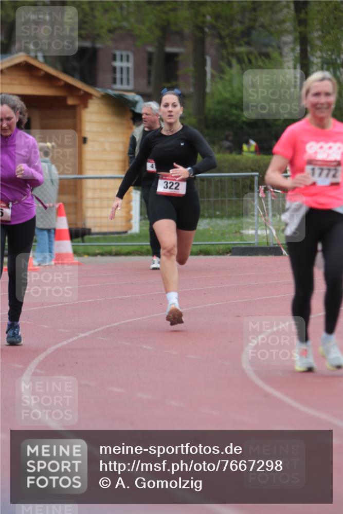 13.04.2025 - Hammer Lauf A. Gomolzig http://msf.ph/oto/7667298 13.04.2025 12:56:03 Ziel 145, 322, 444, 548, 1772 meine-sportfotos.de