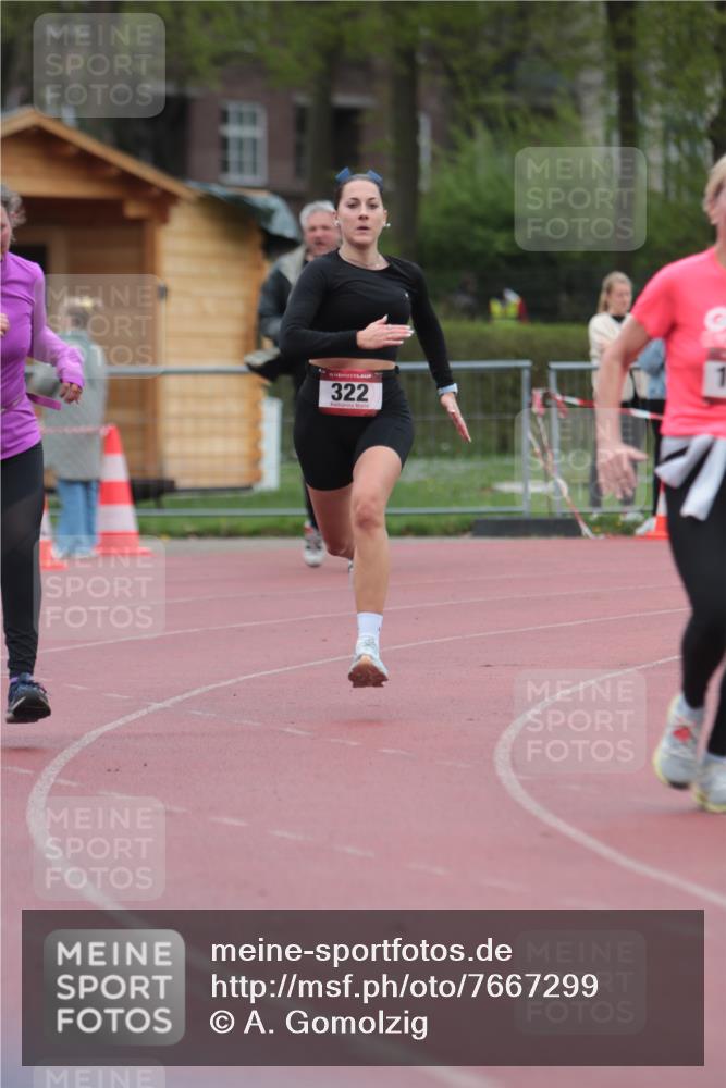 13.04.2025 - Hammer Lauf A. Gomolzig http://msf.ph/oto/7667299 13.04.2025 12:56:03 Ziel 145, 322, 444, 548, 1772 meine-sportfotos.de