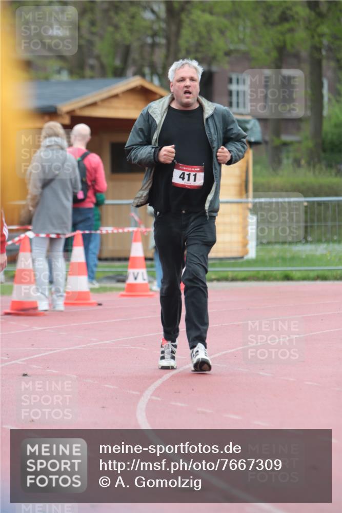 13.04.2025 - Hammer Lauf A. Gomolzig http://msf.ph/oto/7667309 13.04.2025 12:56:09 Ziel 145, 411 meine-sportfotos.de